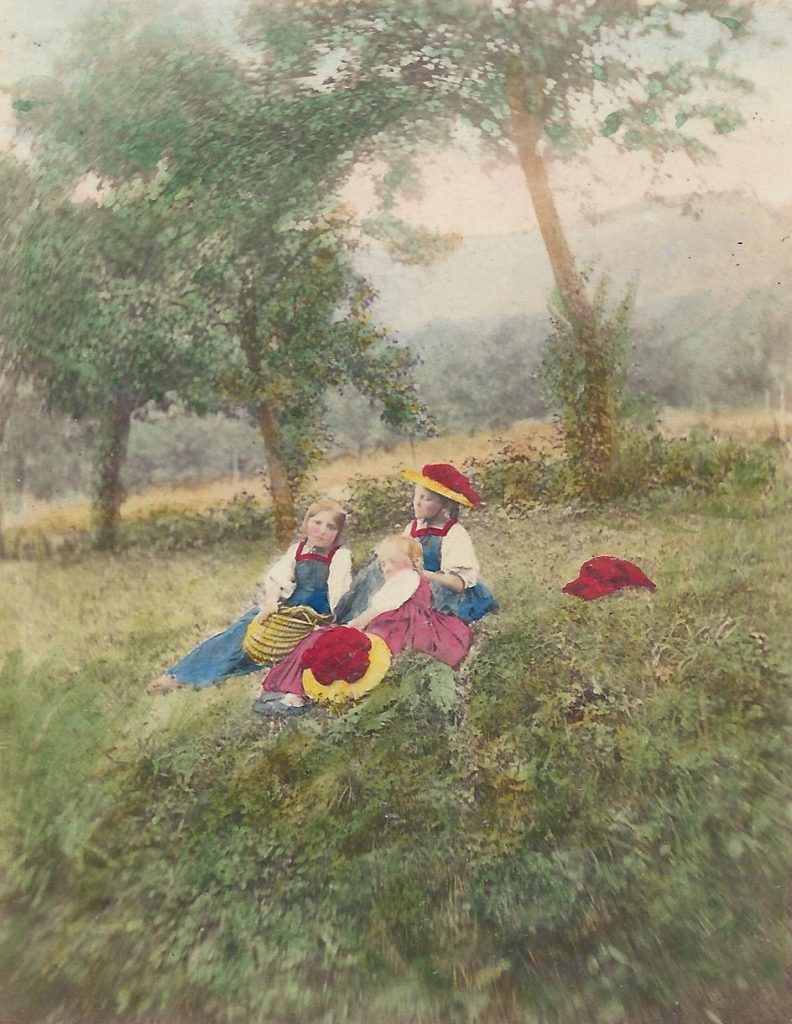bollenhut, black forest traditional attire 19th century 1860s